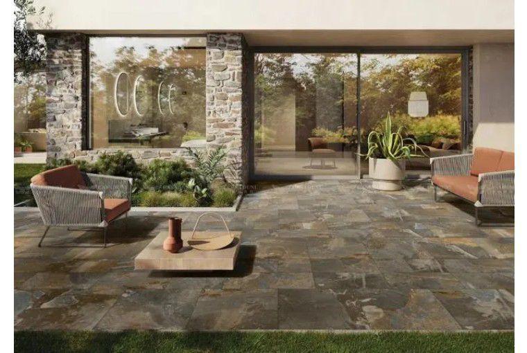 素色“大行其道”，好看的搭配看這里！