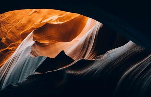 OSTONE歐泊石 | 源自珍稀，每一寸蘊(yùn)藏大自然的璀璨！